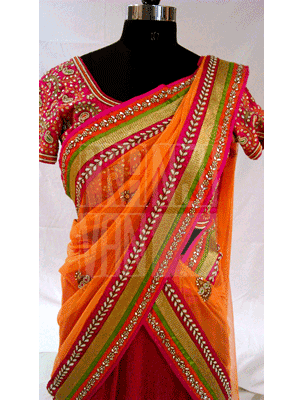 Pranjivan's Beautiful Sarees : Woven Dreams  